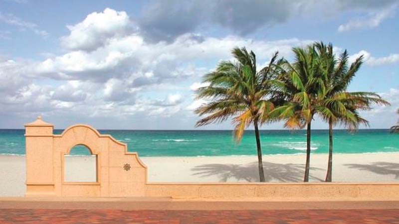 vacation-rentals-usa-alquiler-vacaciones-estados-unidos-Hollywood-Beach